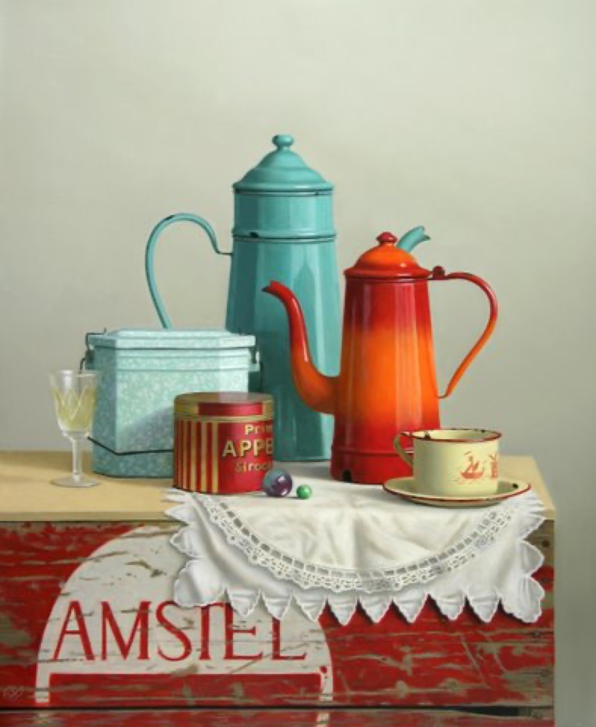 Klaas Wiedijk, Stilleven met koffiepotten op Amstelkrat (Still Life with Coffee Pots on an Amstel Crate) — Still life, Oil on panel